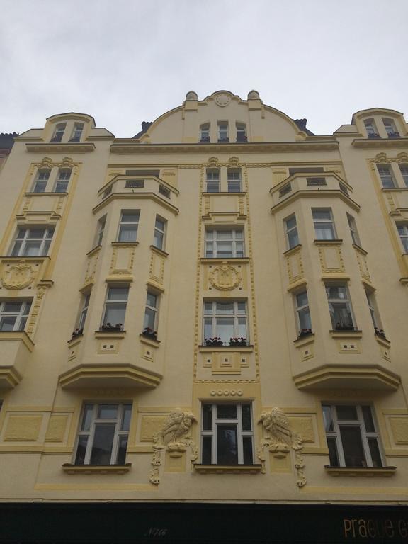 Apartment Benediktska Prag Rum bild